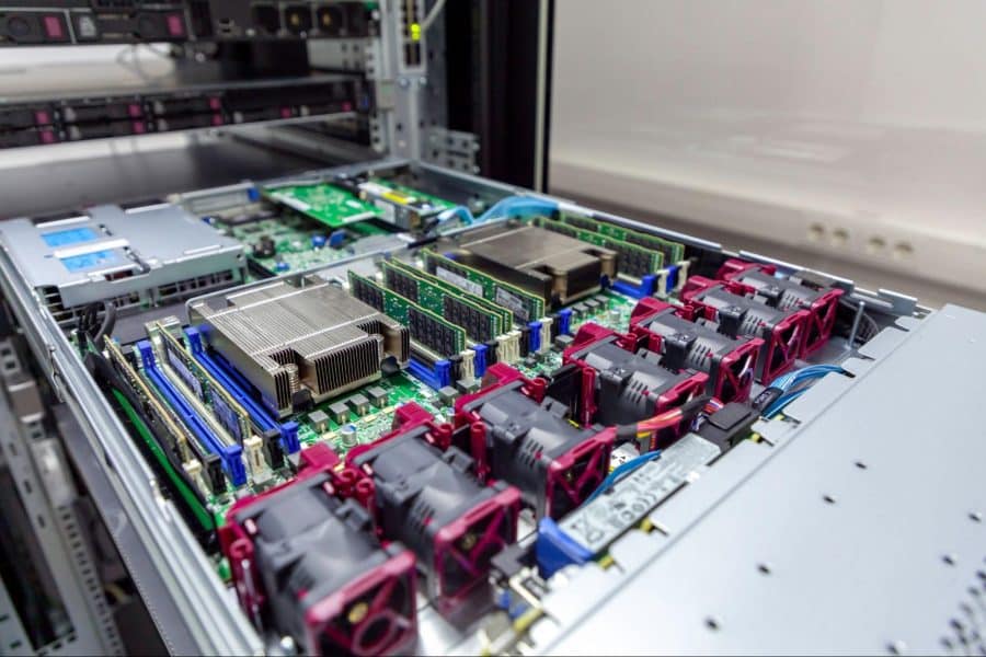 Common Type of Server Hardware -  rack server